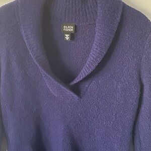 Eileen Fisher V-Neck Sweater - Navy
